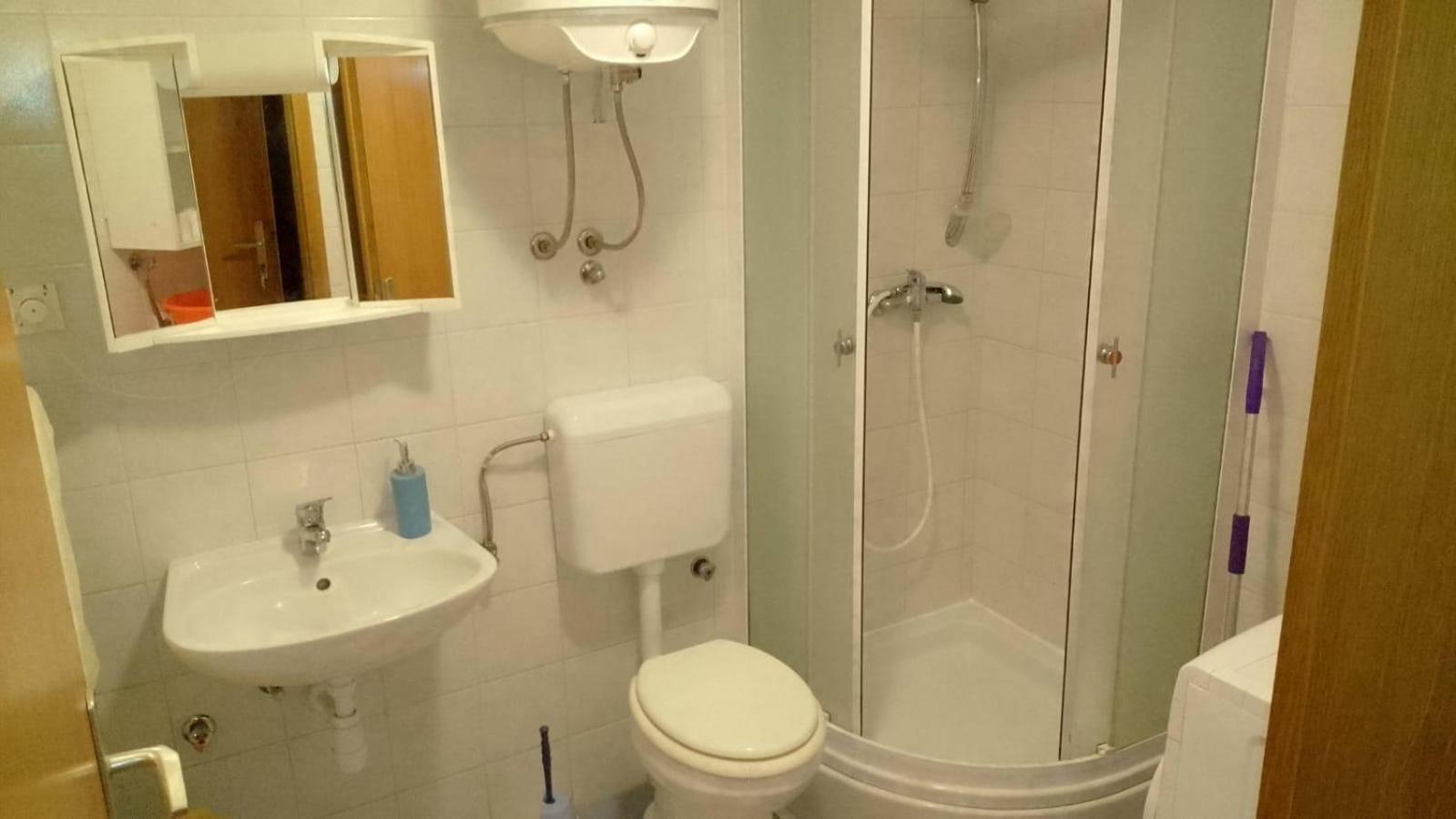 Apartmani Ledenko Kaštela Exterior foto